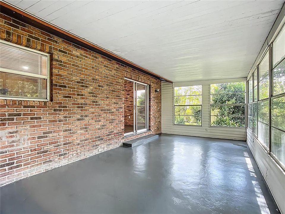 For Sale: $474,900 (4 beds, 3 baths, 2120 Square Feet)