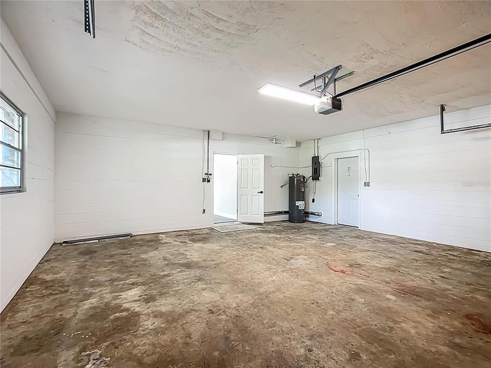 For Sale: $474,900 (4 beds, 3 baths, 2120 Square Feet)