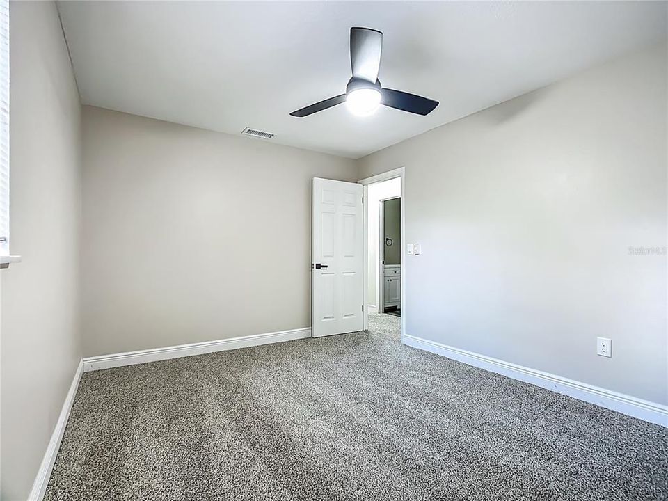 For Sale: $474,900 (4 beds, 3 baths, 2120 Square Feet)