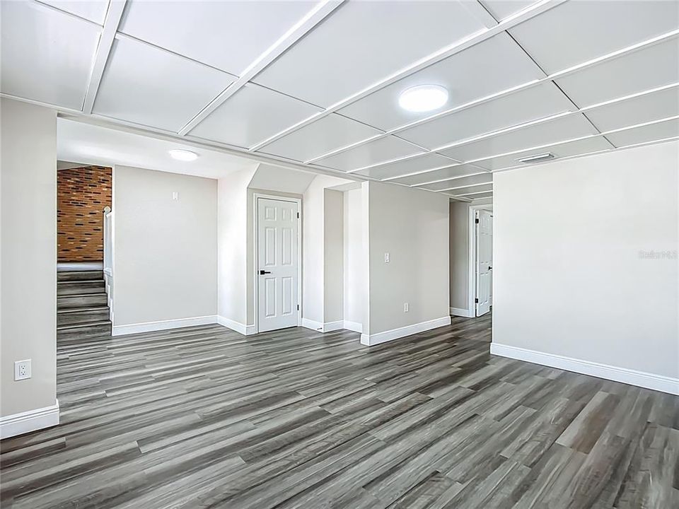 For Sale: $474,900 (4 beds, 3 baths, 2120 Square Feet)