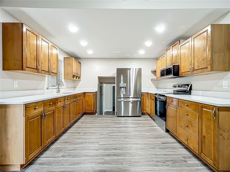 For Sale: $474,900 (4 beds, 3 baths, 2120 Square Feet)