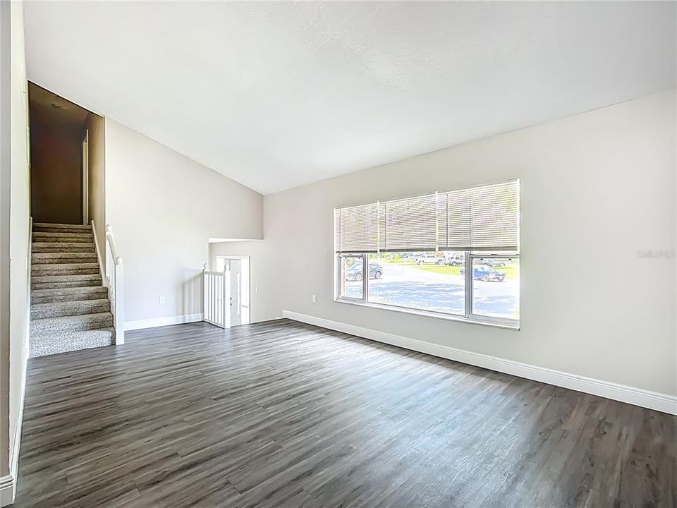 For Sale: $474,900 (4 beds, 3 baths, 2120 Square Feet)