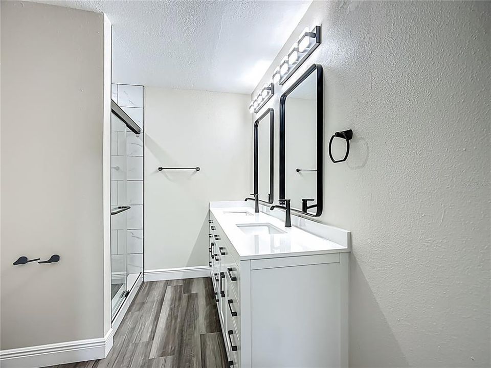 For Sale: $474,900 (4 beds, 3 baths, 2120 Square Feet)