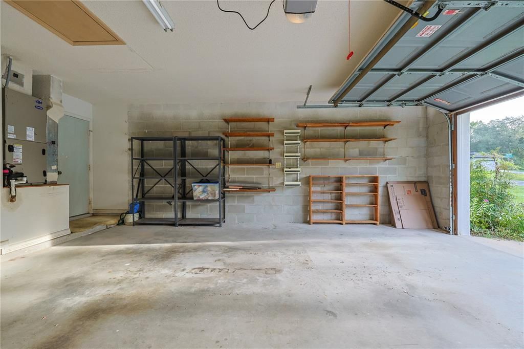 На продажу: $250,000 (3 спален, 2 ванн, 1644 Квадратных фут)