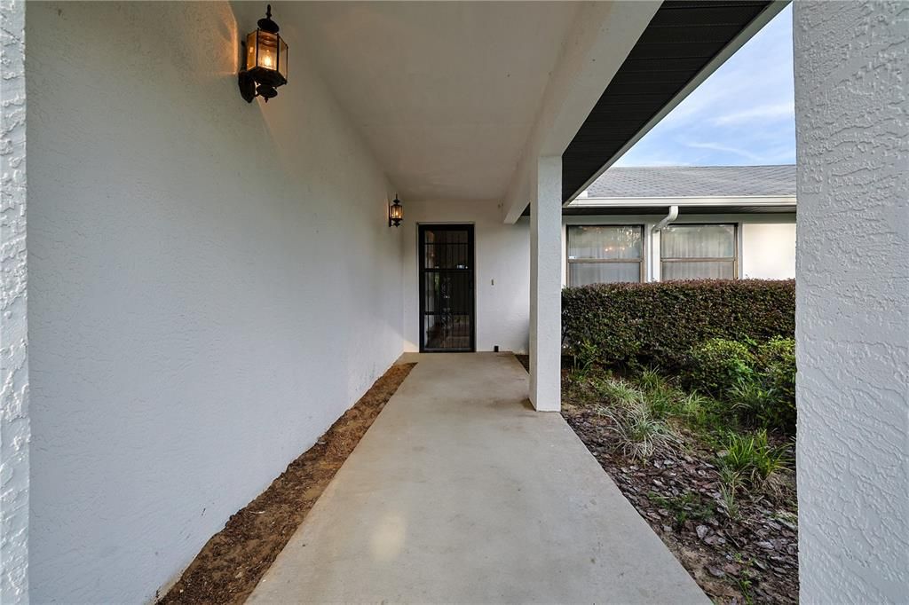 На продажу: $250,000 (3 спален, 2 ванн, 1644 Квадратных фут)