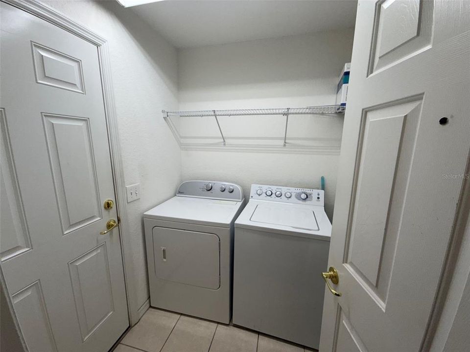 For Sale: $259,500 (2 beds, 2 baths, 1346 Square Feet)