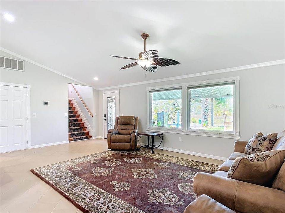 For Sale: $569,000 (3 beds, 2 baths, 1482 Square Feet)