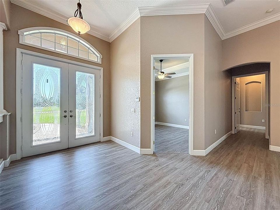 На продажу: $735,000 (4 спален, 3 ванн, 3352 Квадратных фут)