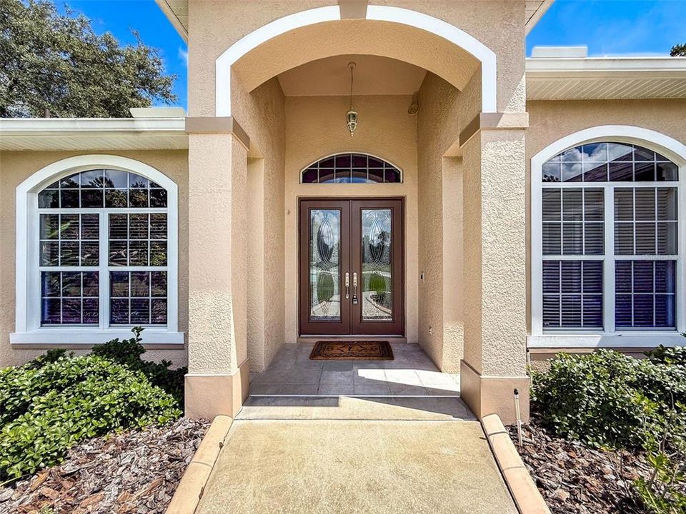 На продажу: $735,000 (4 спален, 3 ванн, 3352 Квадратных фут)