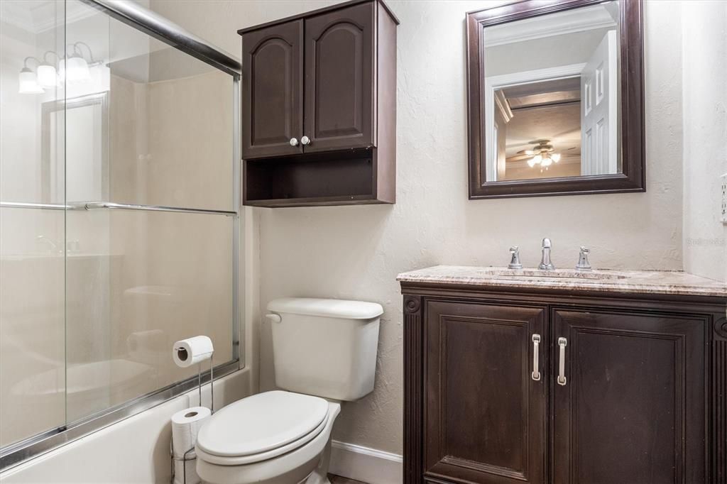 En Venta: $450,000 (3 camas, 2 baños, 1764 Pies cuadrados)