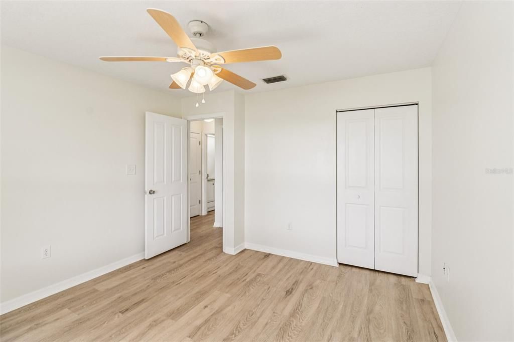 На продажу: $309,000 (3 спален, 2 ванн, 1531 Квадратных фут)