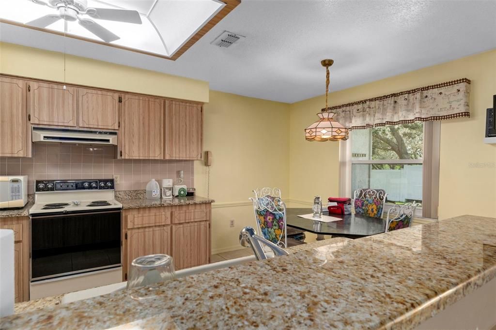 Active With Contract: $284,500 (3 beds, 2 baths, 1639 Square Feet)