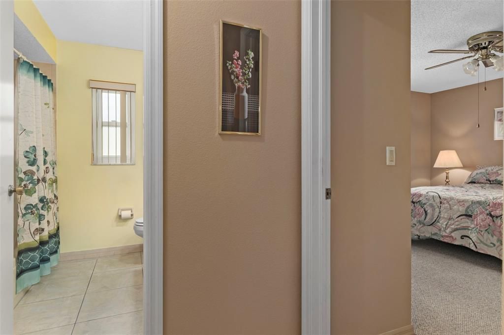 Active With Contract: $284,500 (3 beds, 2 baths, 1639 Square Feet)