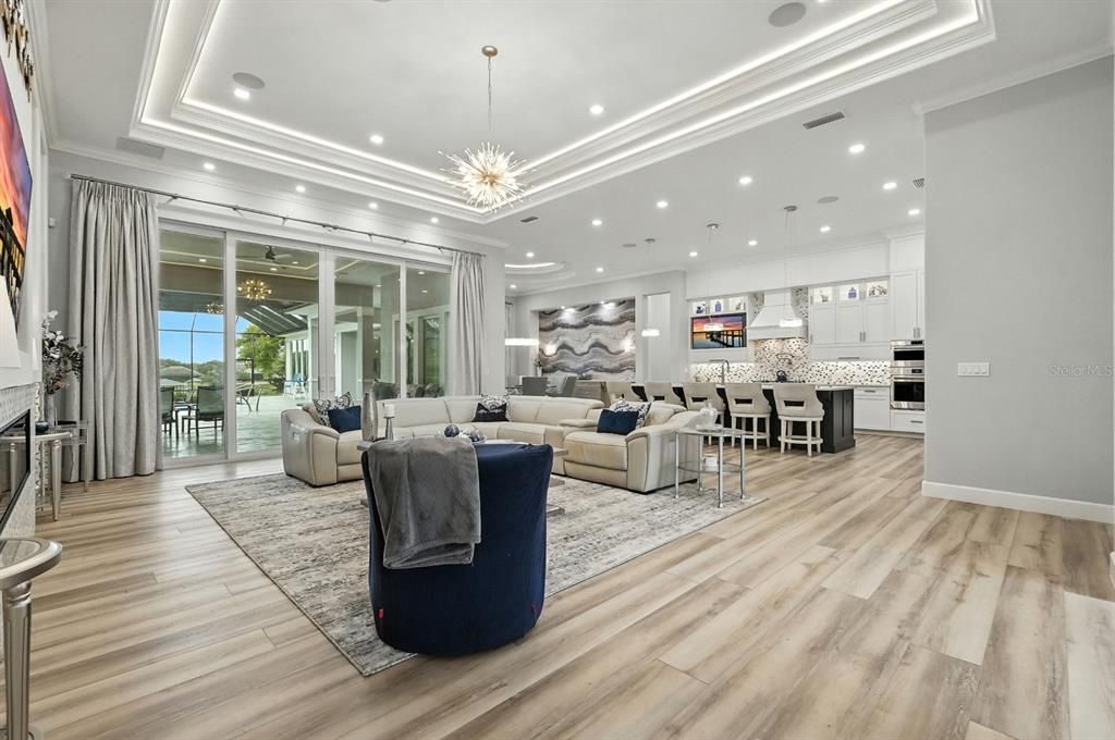 For Sale: $3,995,000 (5 beds, 4 baths, 4612 Square Feet)