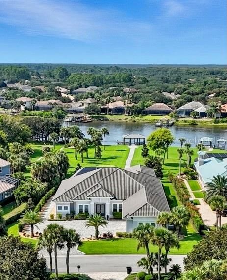 For Sale: $3,995,000 (5 beds, 4 baths, 4612 Square Feet)