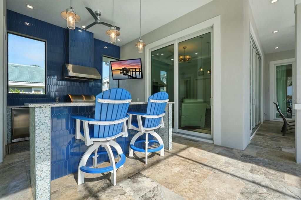 For Sale: $3,995,000 (5 beds, 4 baths, 4612 Square Feet)