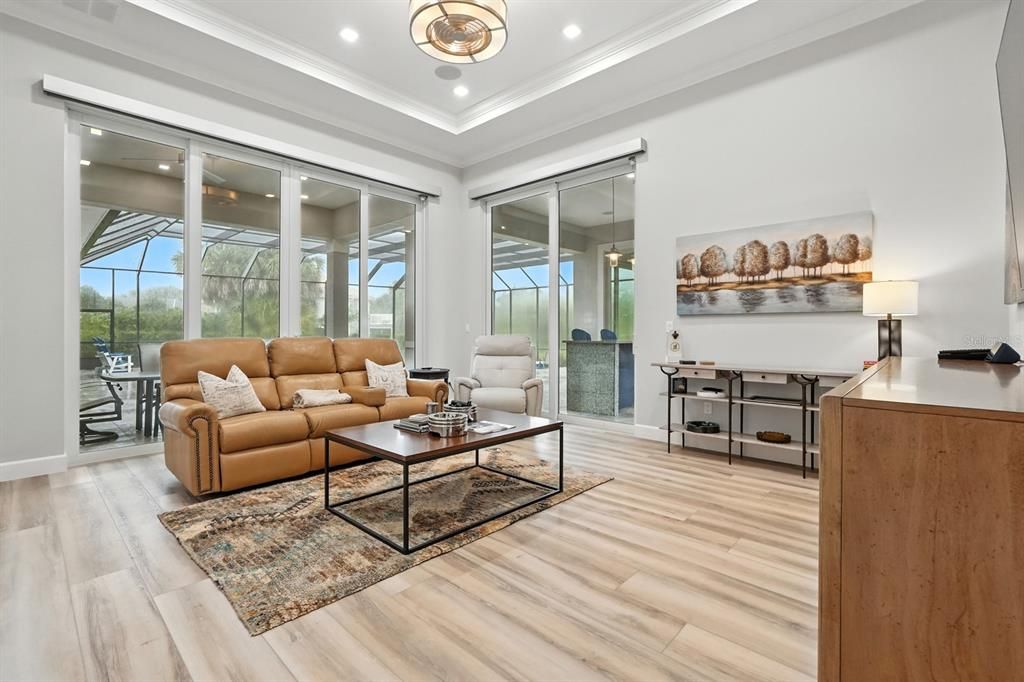 For Sale: $3,995,000 (5 beds, 4 baths, 4612 Square Feet)