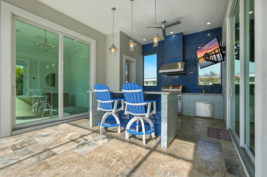 For Sale: $3,995,000 (5 beds, 4 baths, 4612 Square Feet)