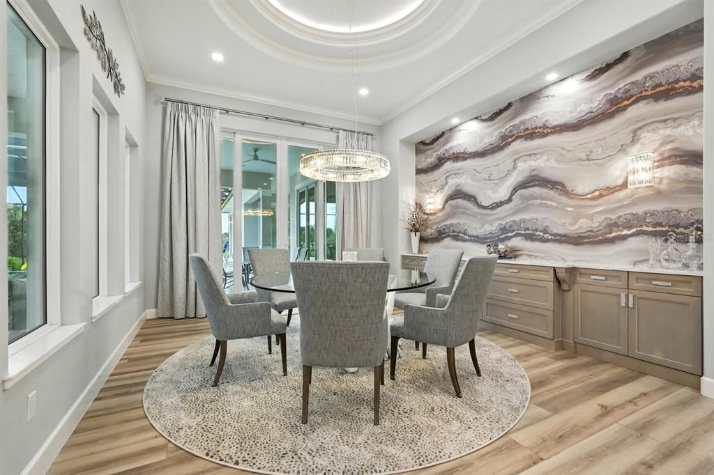 For Sale: $3,995,000 (5 beds, 4 baths, 4612 Square Feet)