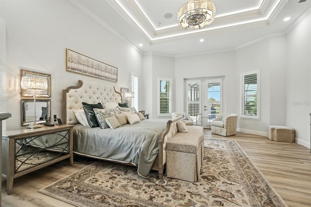 For Sale: $3,995,000 (5 beds, 4 baths, 4612 Square Feet)