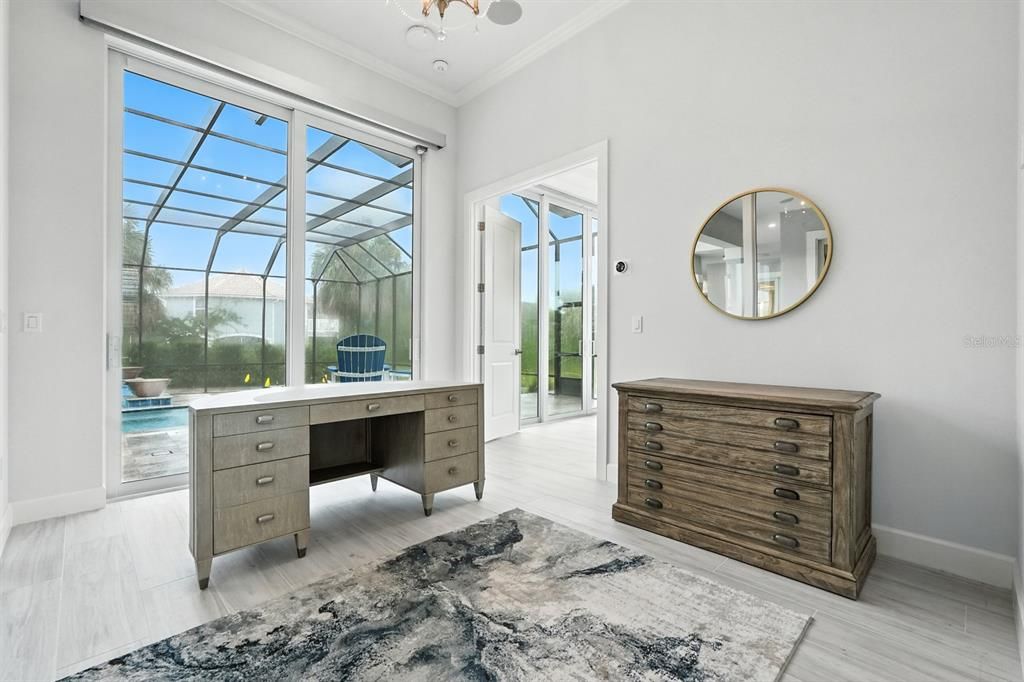 For Sale: $3,995,000 (5 beds, 4 baths, 4612 Square Feet)