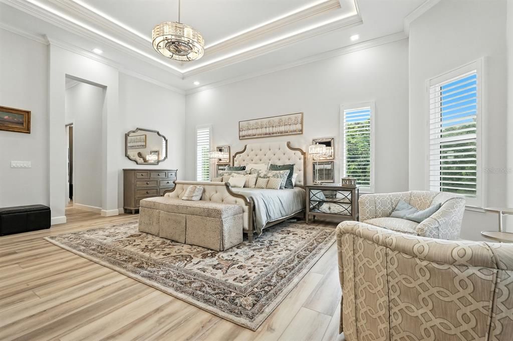 For Sale: $3,995,000 (5 beds, 4 baths, 4612 Square Feet)