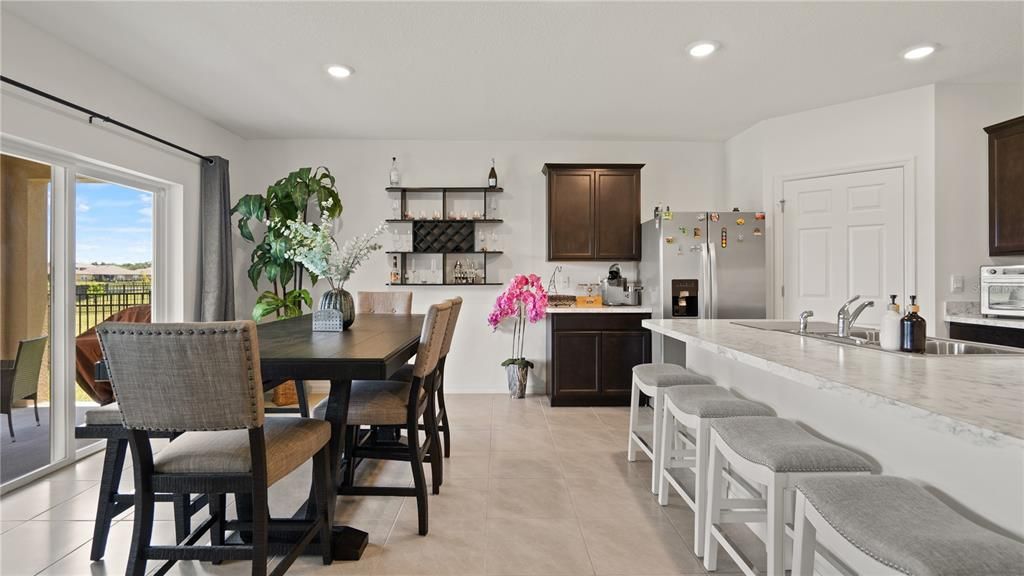 待售: $419,900 (4 贝兹, 2 浴室, 1830 平方英尺)