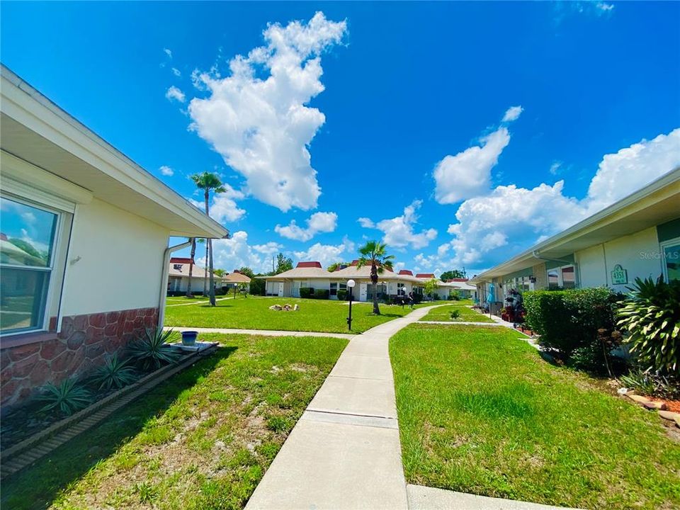 Activo con contrato: $1,199 (2 camas, 1 baños, 825 Pies cuadrados)