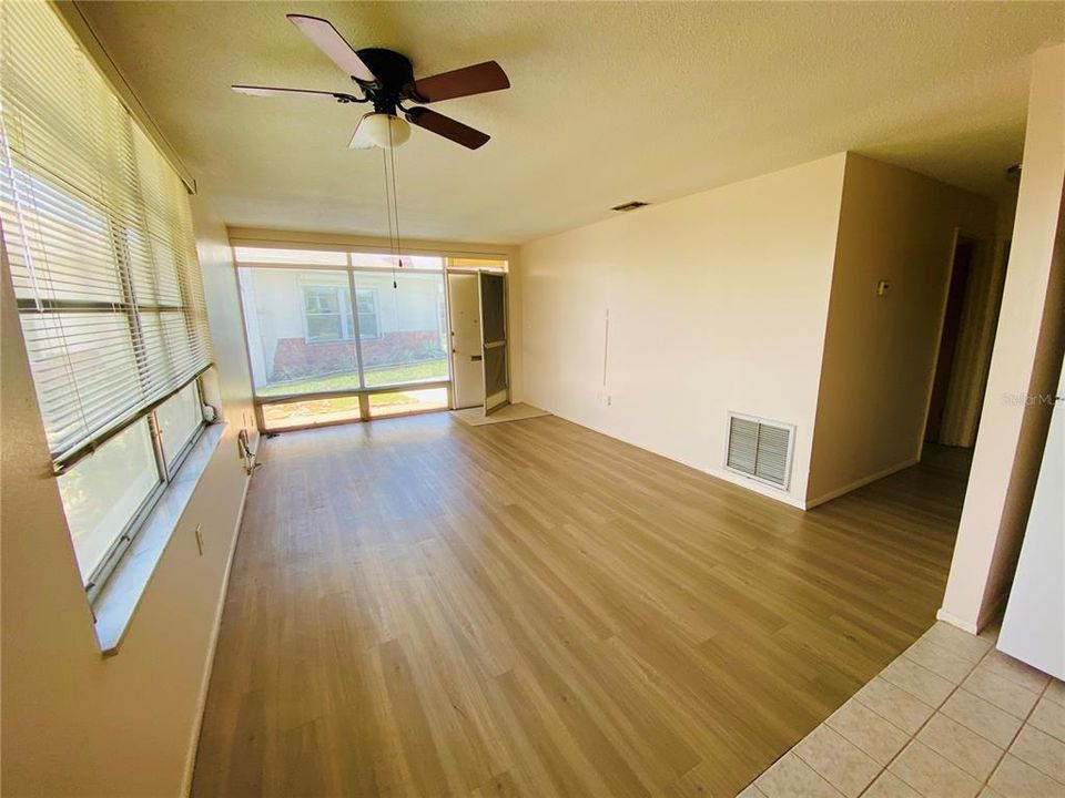 Activo con contrato: $1,199 (2 camas, 1 baños, 825 Pies cuadrados)