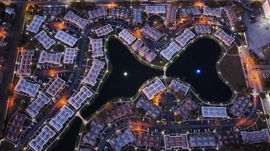 Activo con contrato: $1,199 (2 camas, 1 baños, 825 Pies cuadrados)