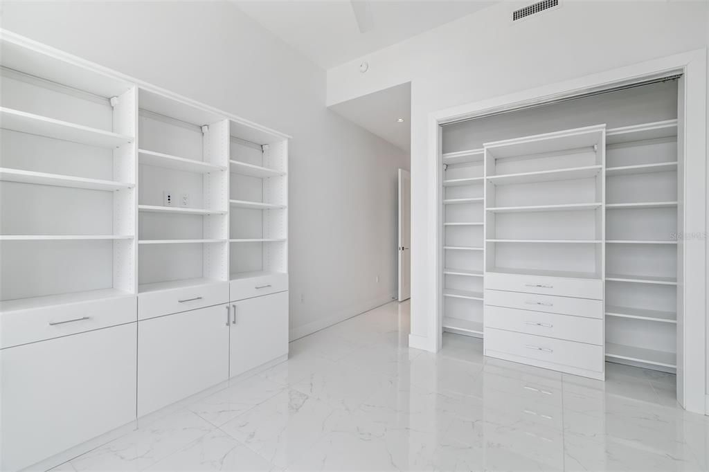 На продажу: $3,250,000 (3 спален, 3 ванн, 2845 Квадратных фут)