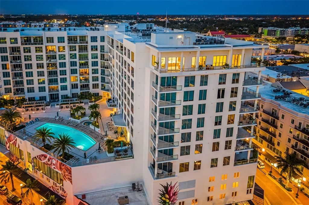 На продажу: $3,250,000 (3 спален, 3 ванн, 2845 Квадратных фут)