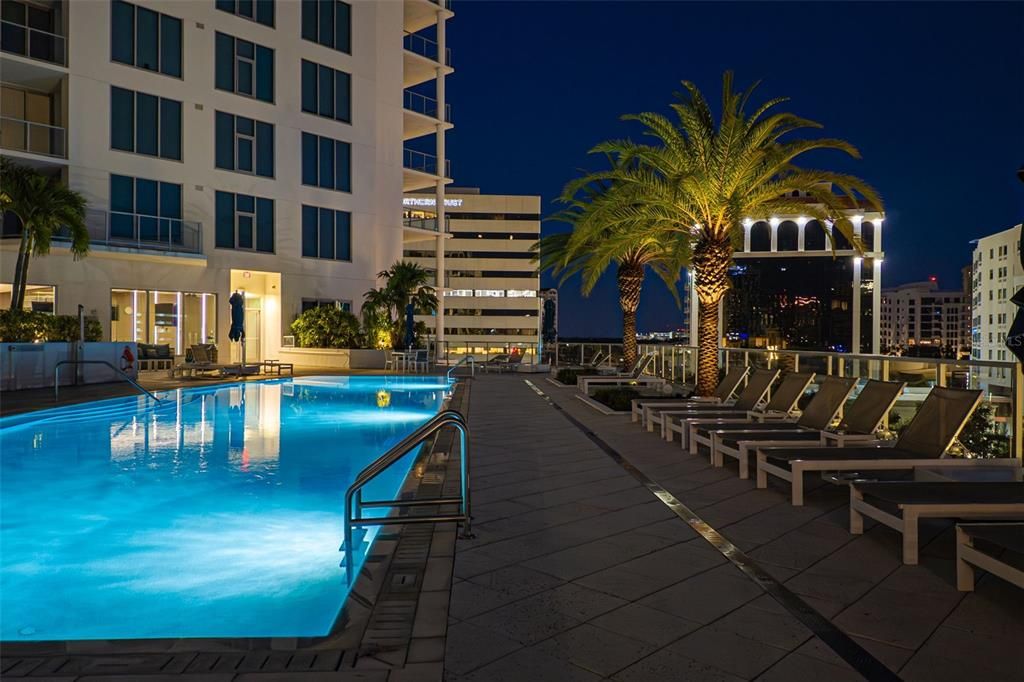 На продажу: $3,250,000 (3 спален, 3 ванн, 2845 Квадратных фут)