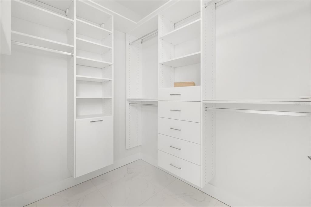 На продажу: $3,250,000 (3 спален, 3 ванн, 2845 Квадратных фут)