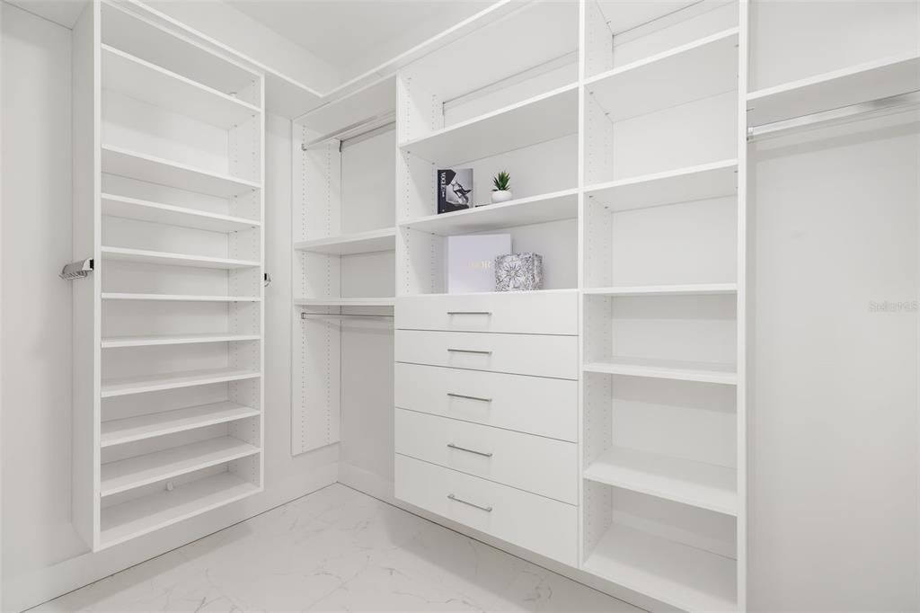 На продажу: $3,250,000 (3 спален, 3 ванн, 2845 Квадратных фут)