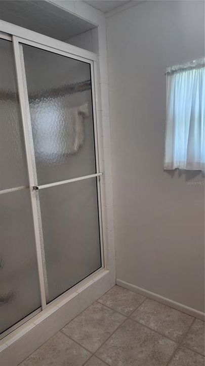 На продажу: $125,000 (2 спален, 2 ванн, 959 Квадратных фут)