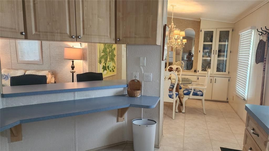 На продажу: $125,000 (2 спален, 2 ванн, 959 Квадратных фут)