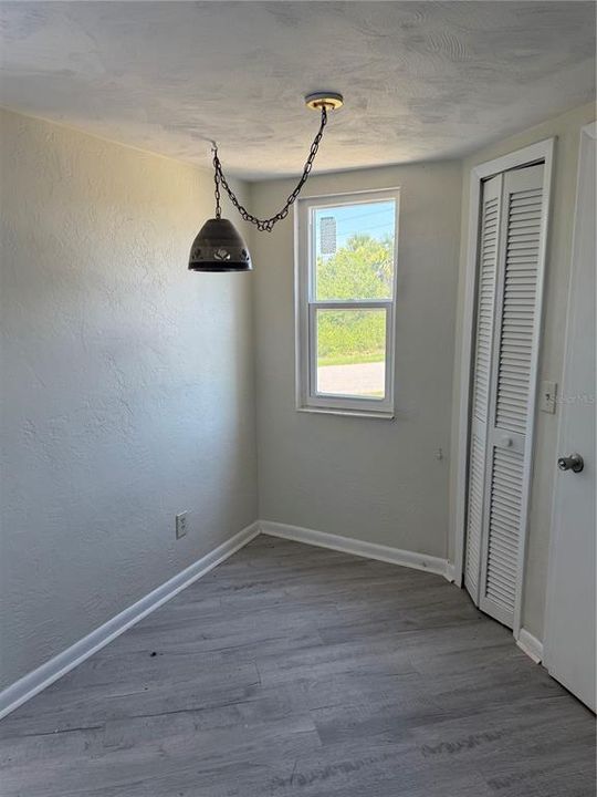 En Venta: $425,000 (2 camas, 2 baños, 1581 Pies cuadrados)