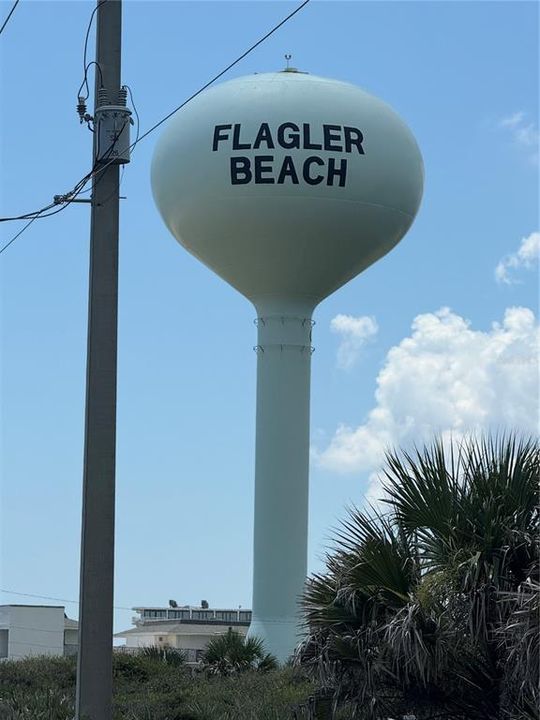 En Venta: $425,000 (2 camas, 2 baños, 1581 Pies cuadrados)