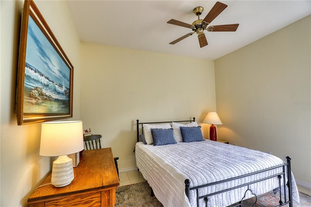 For Sale: $415,000 (2 beds, 2 baths, 1699 Square Feet)