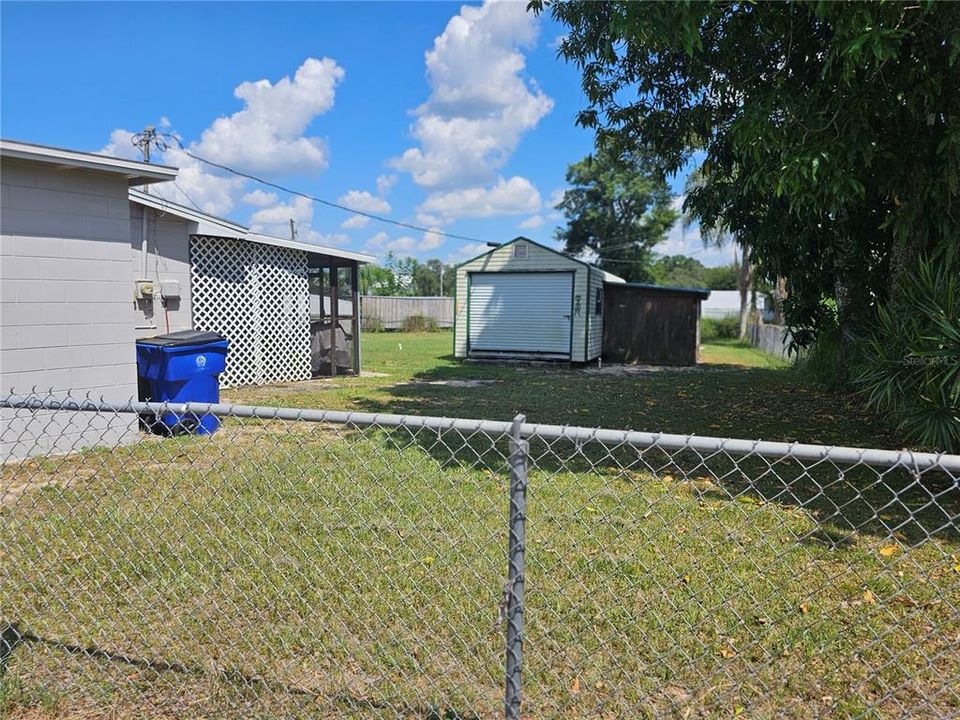 待售: $180,000 (2 贝兹, 2 浴室, 1332 平方英尺)