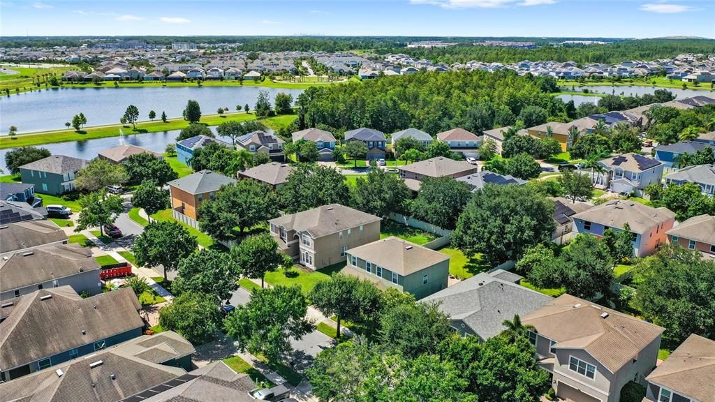 Activo con contrato: $495,000 (4 camas, 2 baños, 2214 Pies cuadrados)