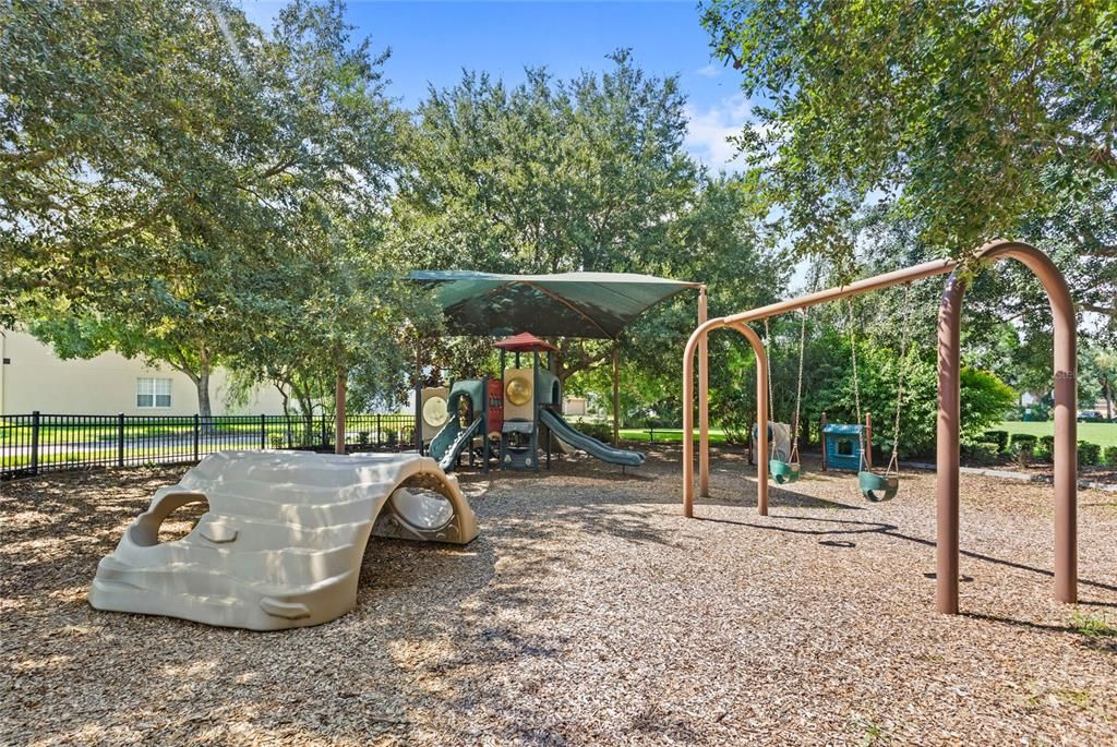 Activo con contrato: $495,000 (4 camas, 2 baños, 2214 Pies cuadrados)