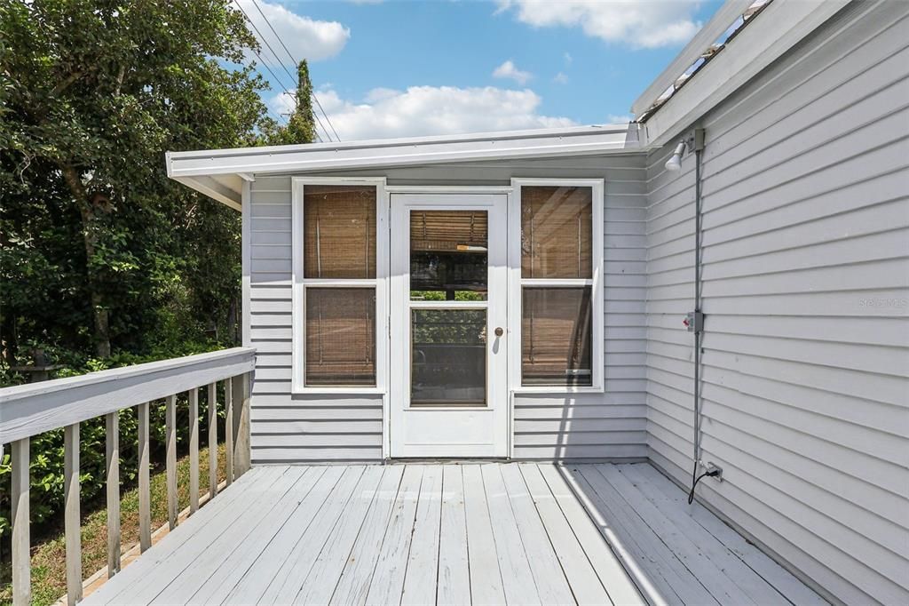 Activo con contrato: $224,900 (2 camas, 2 baños, 1388 Pies cuadrados)