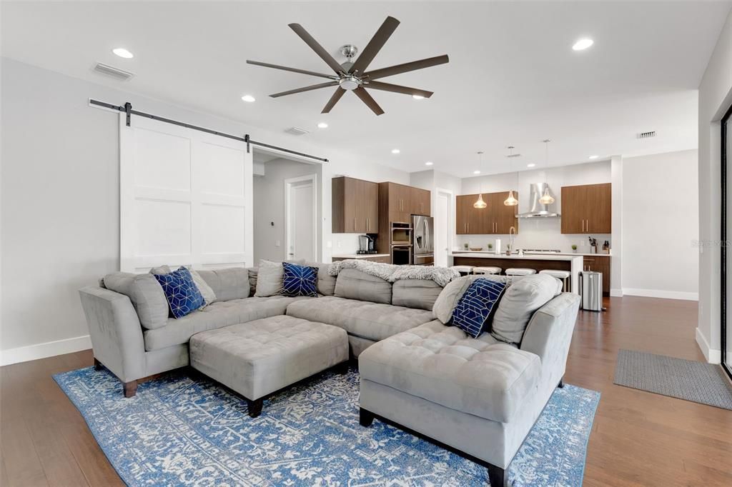 For Sale: $1,199,000 (4 beds, 3 baths, 2894 Square Feet)