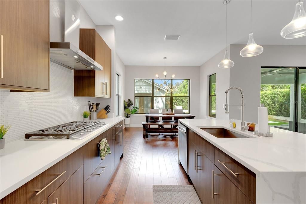 For Sale: $1,199,000 (4 beds, 3 baths, 2894 Square Feet)