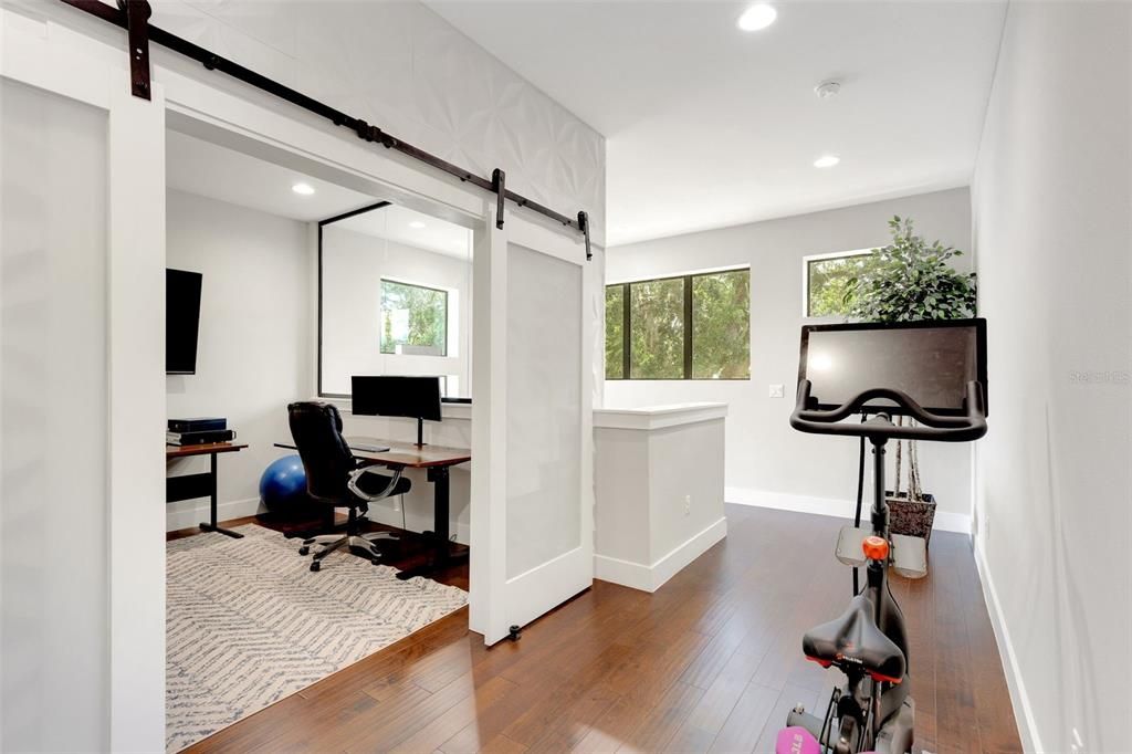 For Sale: $1,199,000 (4 beds, 3 baths, 2894 Square Feet)