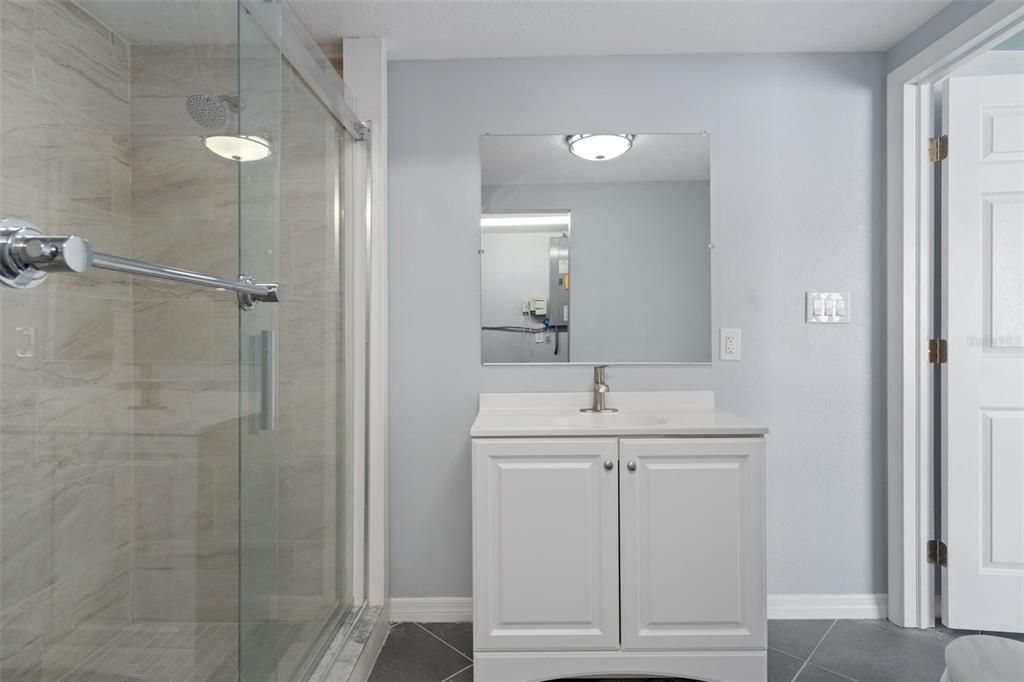 Activo con contrato: $455,999 (3 camas, 2 baños, 1312 Pies cuadrados)