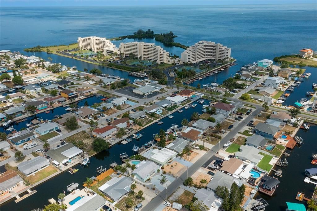 Activo con contrato: $455,999 (3 camas, 2 baños, 1312 Pies cuadrados)