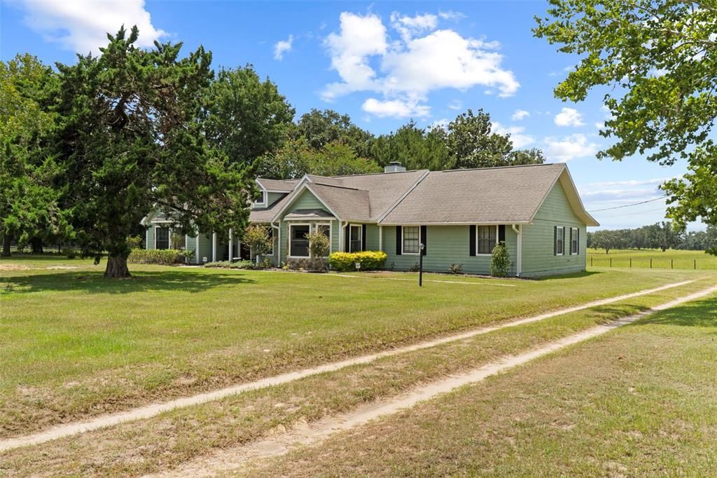 На продажу: $989,999 (4 спален, 3 ванн, 2574 Квадратных фут)